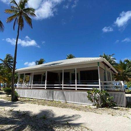 Pelican Beach Resort South Water Caye Dangriga Exterior foto