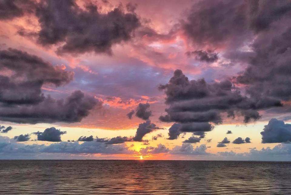 Pelican Beach Resort South Water Caye Dangriga Exterior foto